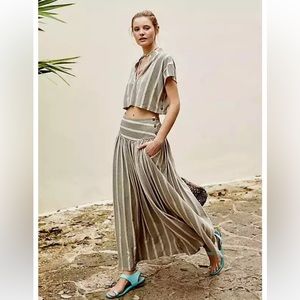 FP Beach Women's Beige Black Striped Top Maxi Skirt Two Piece Set Sundress